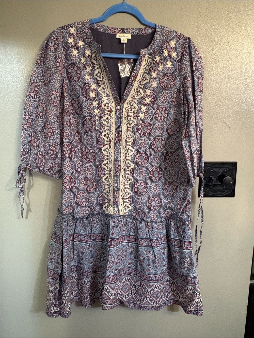Sundance Women Zuri Discovery Embroidered Drop Waist dress Size Small NWOT